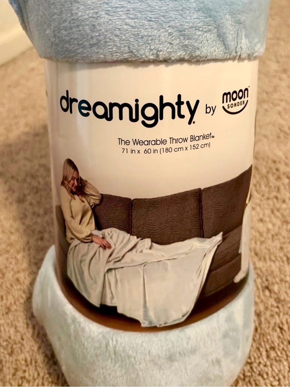 Dreamighty by Moon Sonder Wearable Throw Blanket - Light Blue (NEW IN PACKAGE)